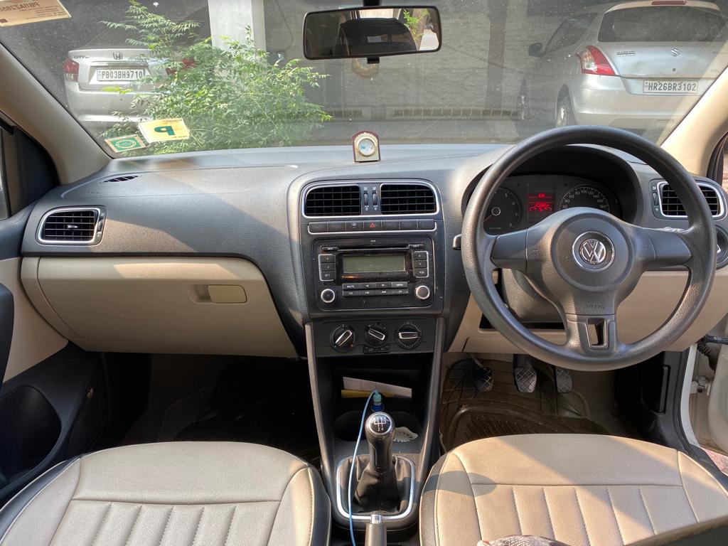Volkswagen Polo(2012-2014) Highline 1.2l P
